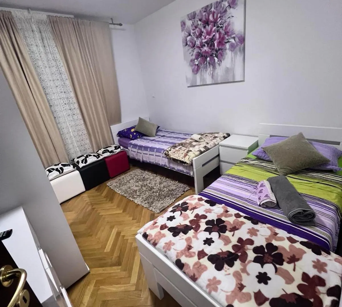 Deluxe Apartment Manuela With Balcony Top Center Split